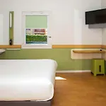 Ibis Budget Centre 2* Онфлёр