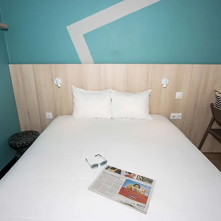 Ibis Budget Centre فندق 2*