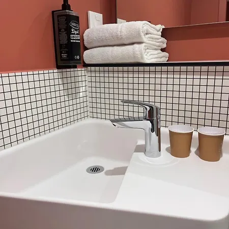 Ibis Budget Centre Ville 2*
