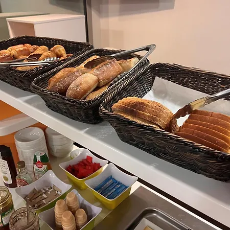 Ibis Budget Centre 2* הונפלר