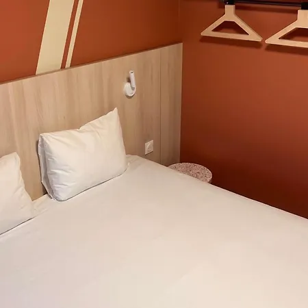 Ibis Budget Centre Hotell