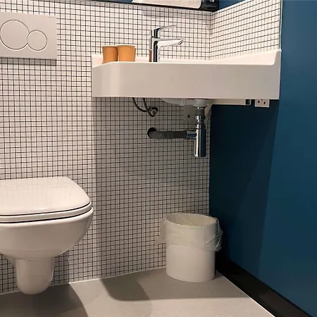 Ibis Budget Centre 2*