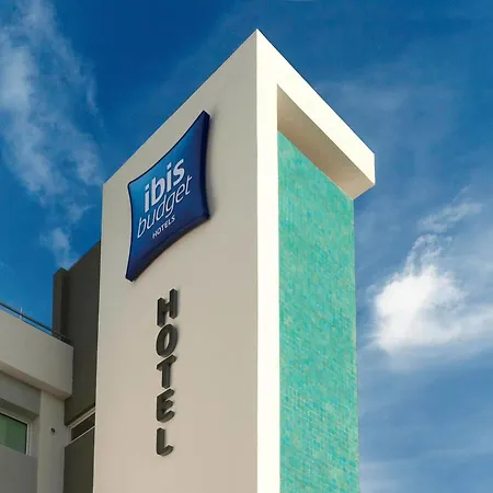 Ibis Budget Centre Hotell 2*